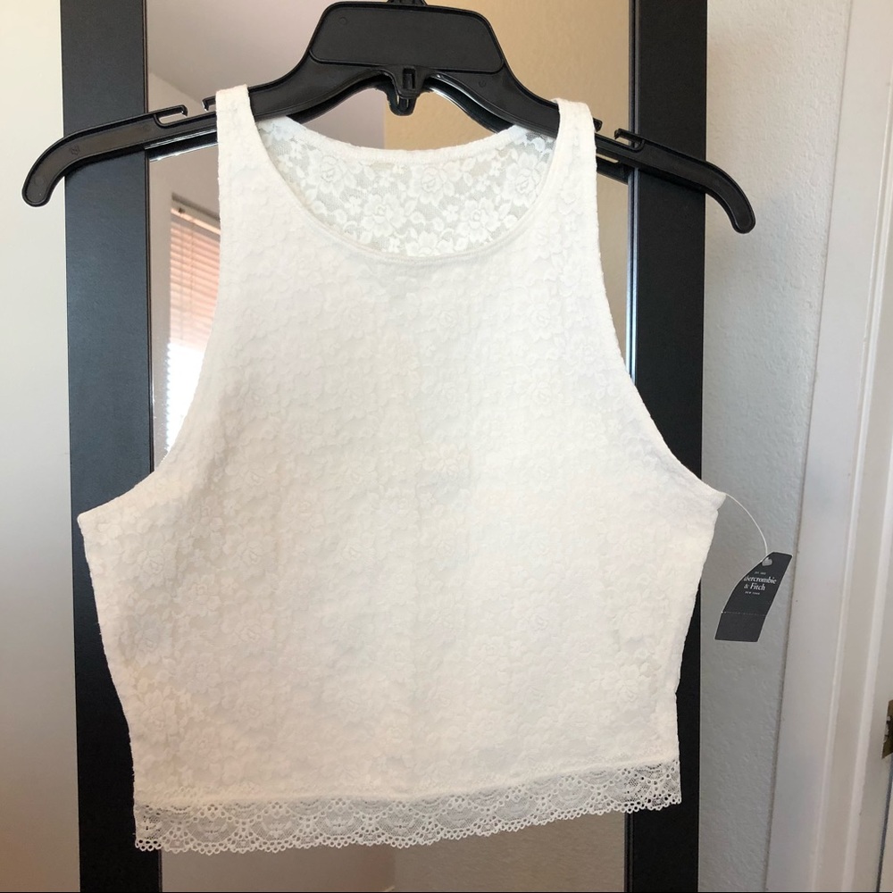 Abercrombie &Fitch lace top 🌷Size M - Brand new